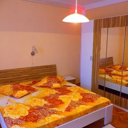 In Mit Privatparkplatz By Interhome Apartament *