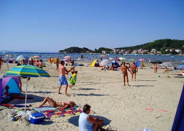 In Mit Privatparkplatz By Interhome Rab Town